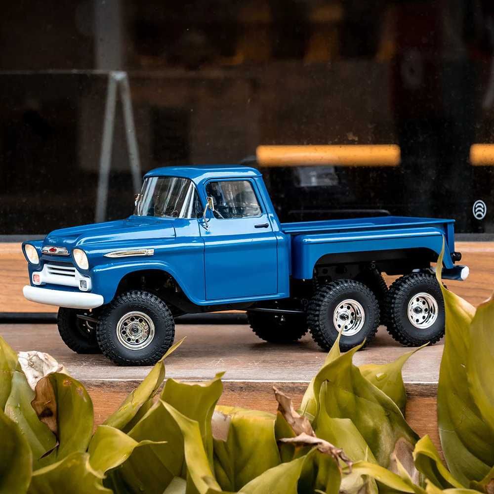 Машинка на радіокеруванні FMS 1:18 CHEVROLET Apache 6x6 RTR