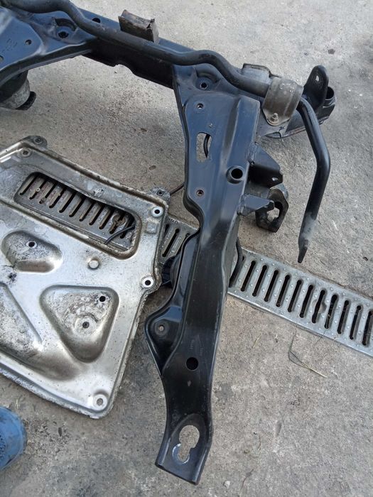 BMW E60 E61 LIFT Sanki przód wózek XD XDRIVE 3.0D