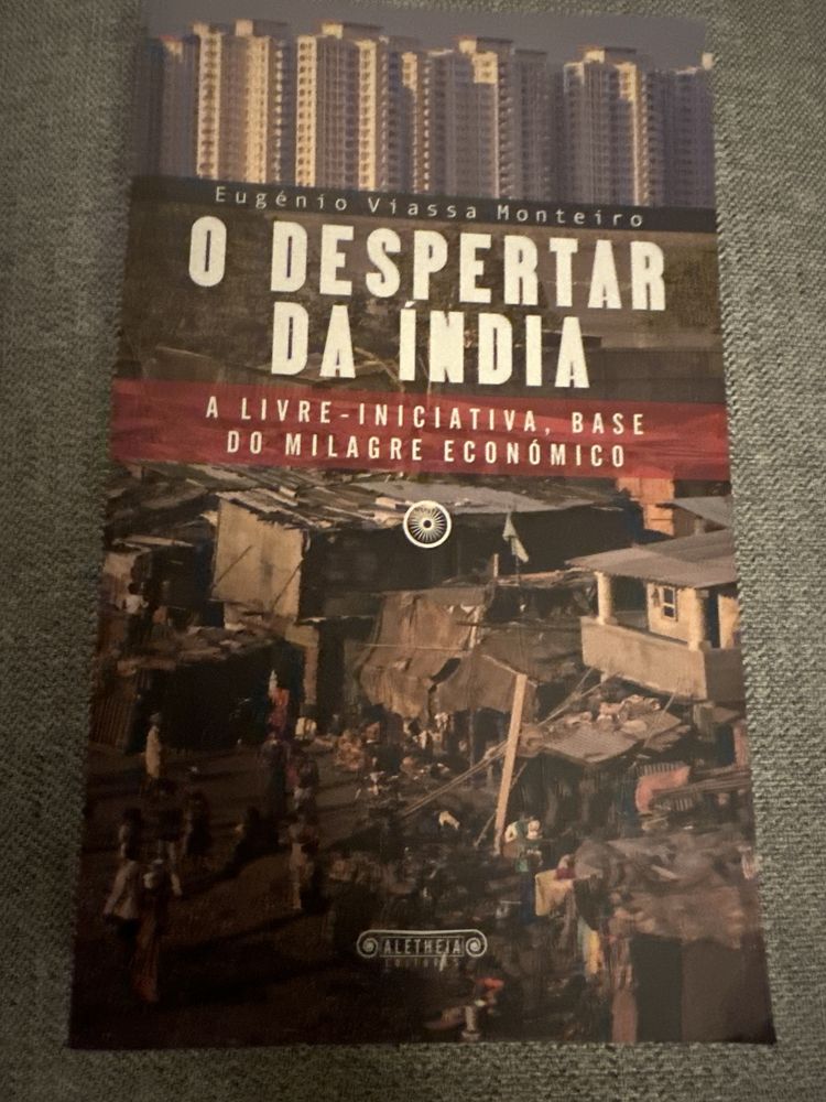 O despertar da india de Eugenio Viassa Monteiro