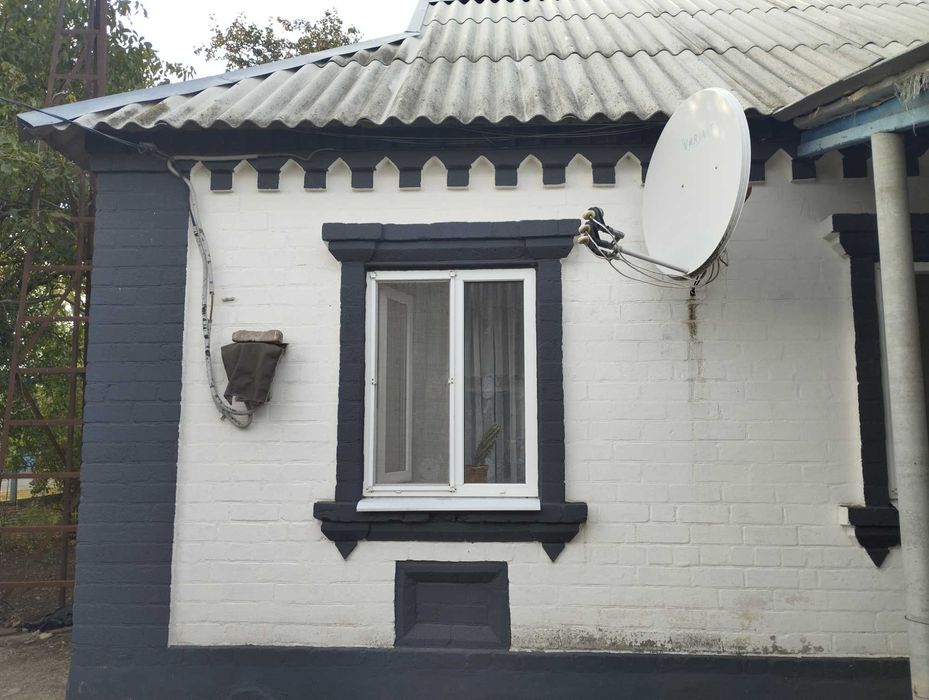 Продам будинок в селищі Новомиколаївка