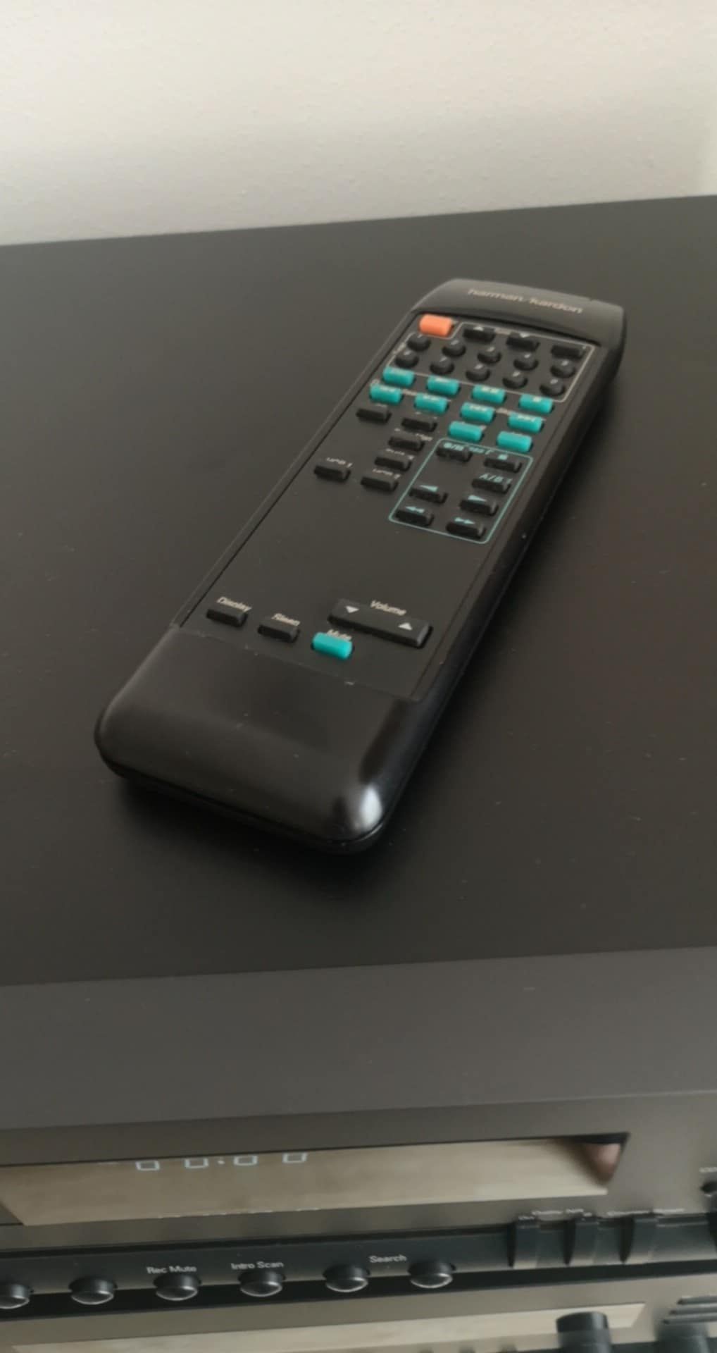 Wieża Harman Kardon