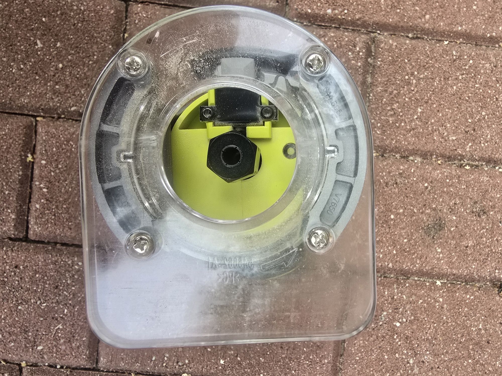 Frezarka Ryobi 18V