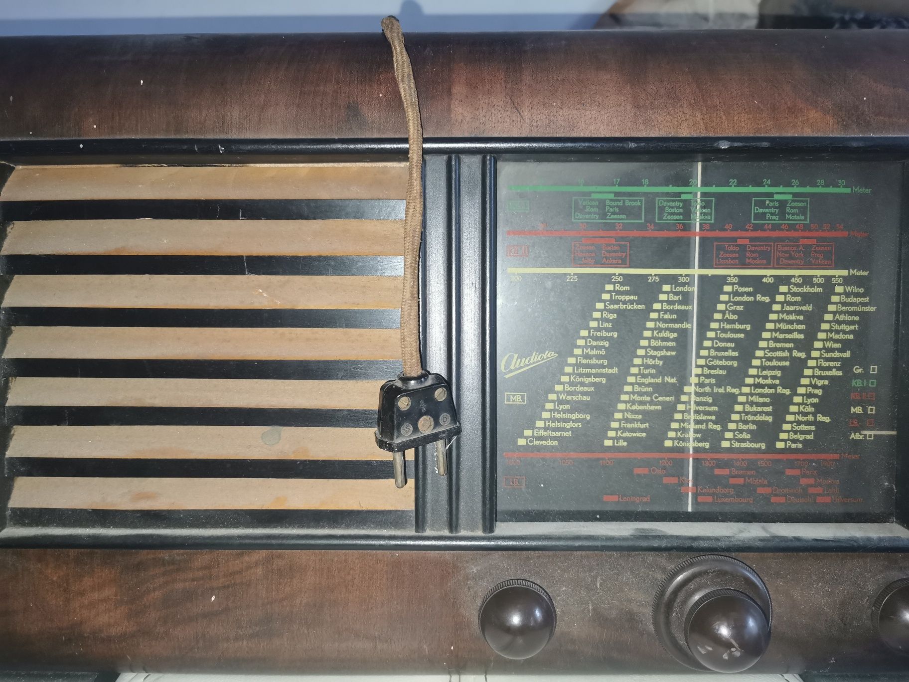 Radio bardzo stare