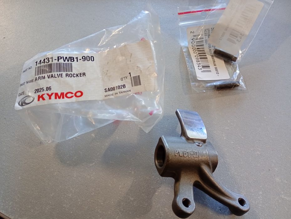 Arctic Cat 400/ Kymco mxu/ maxxer 400 Eiger 400 dźwigienka zaworowa