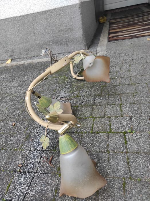 Żyrandol metalowy szkło