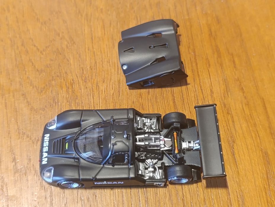 Inno64 - Nissan R89C - czarny