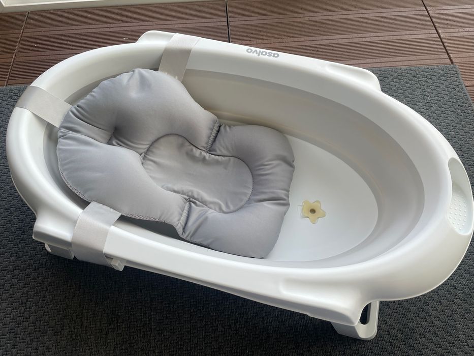 Banheira Asalvo dobrável Curviflex + Almofada Twistshake para bebés