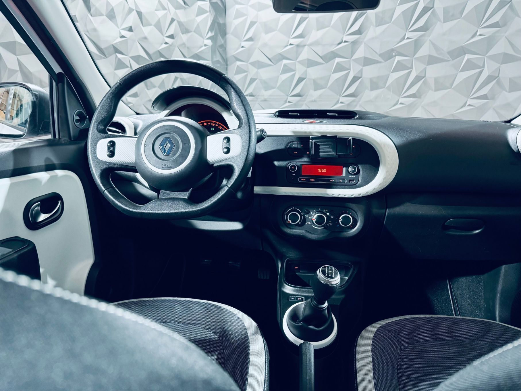 Renault Twingo SCe 75 INTENS