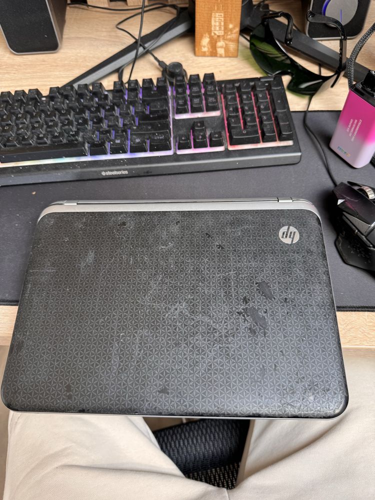 Laptop Hp Pavilion dm1-400