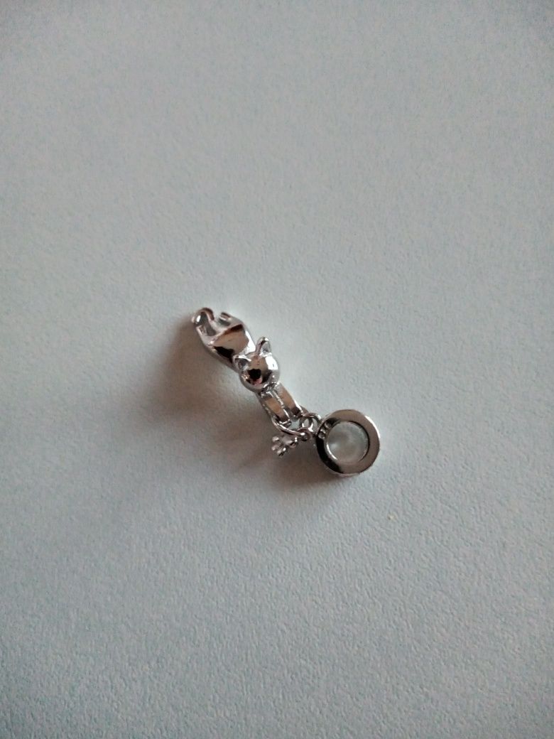 Charms leniwy kot,nowy.