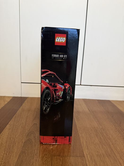 LEGO Technic Ferrari 488 GTE