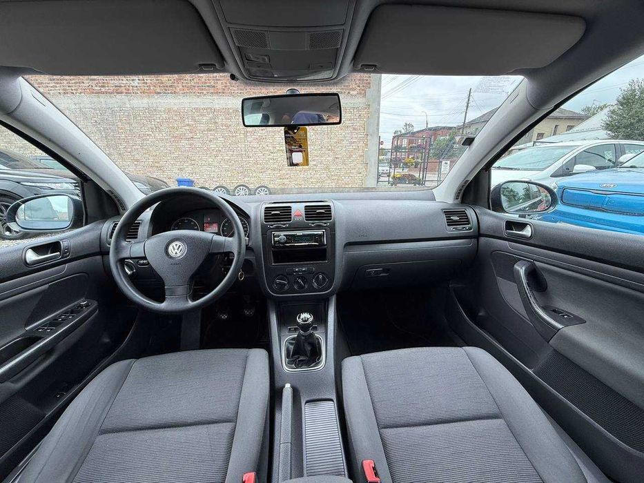 Volkswagen Golf 2005