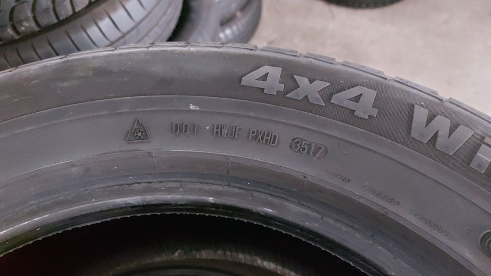 Opony 255/55 R18 zimowe Continental 4,2mm DOT 3517 Nakło