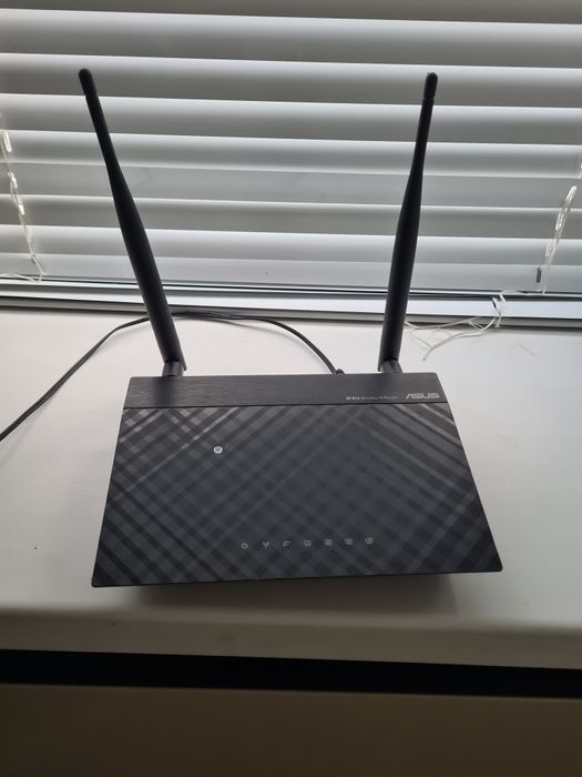 Роутер Asus rt n12