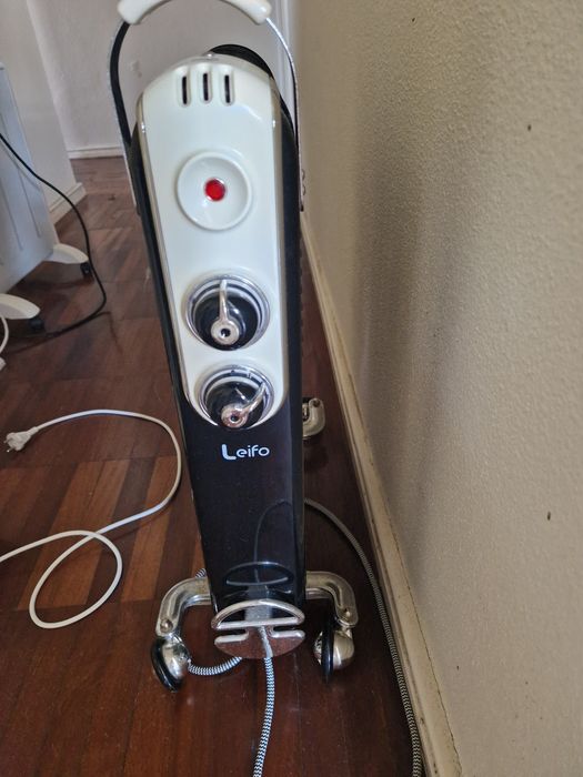 Aquecedor marca Leifo modelo vintage