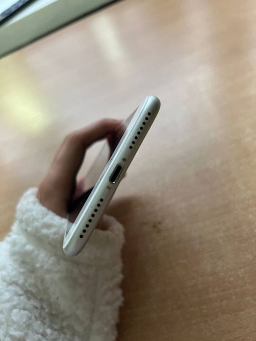 iPone 7 Plus, білий