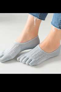 Шкарпетки з пальчиками