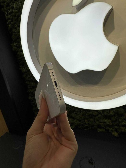 Apple iPhone 14 128Gb Starlight