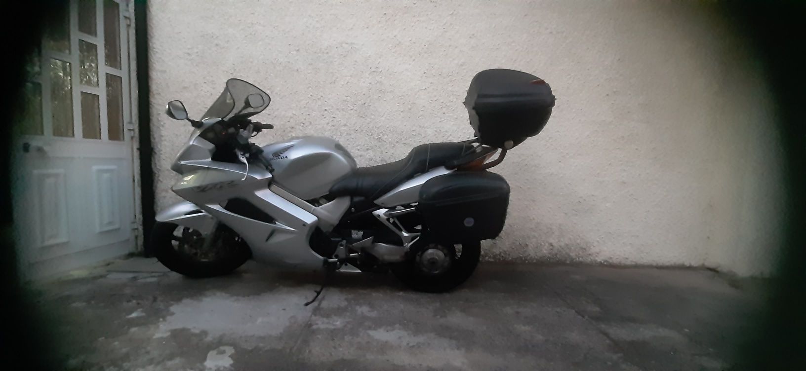 Honda VFR800 VTEC v4