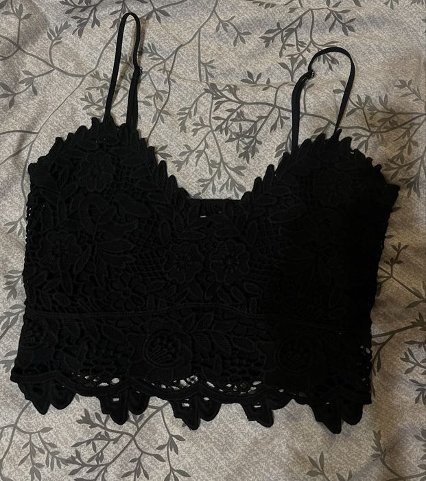 Топи - 200 грн ; лонг - 300 грн