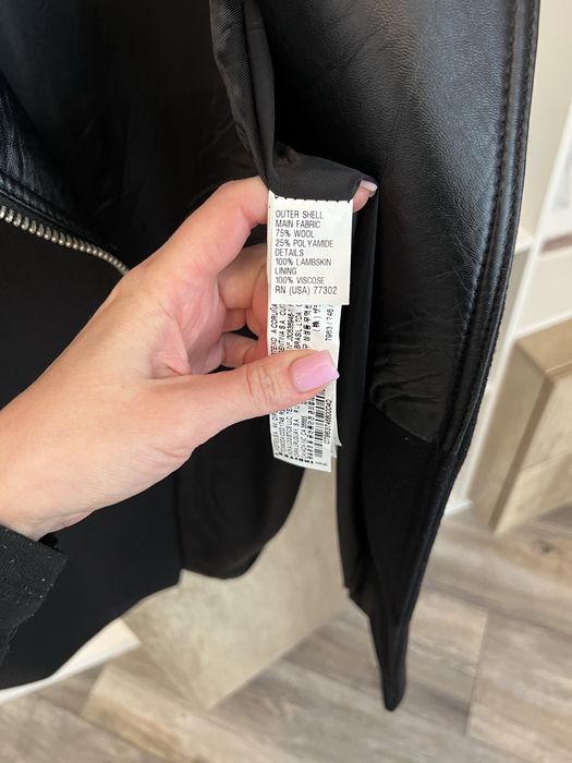 Стильне вовняне пальто від zara з вставками натуральної шкір