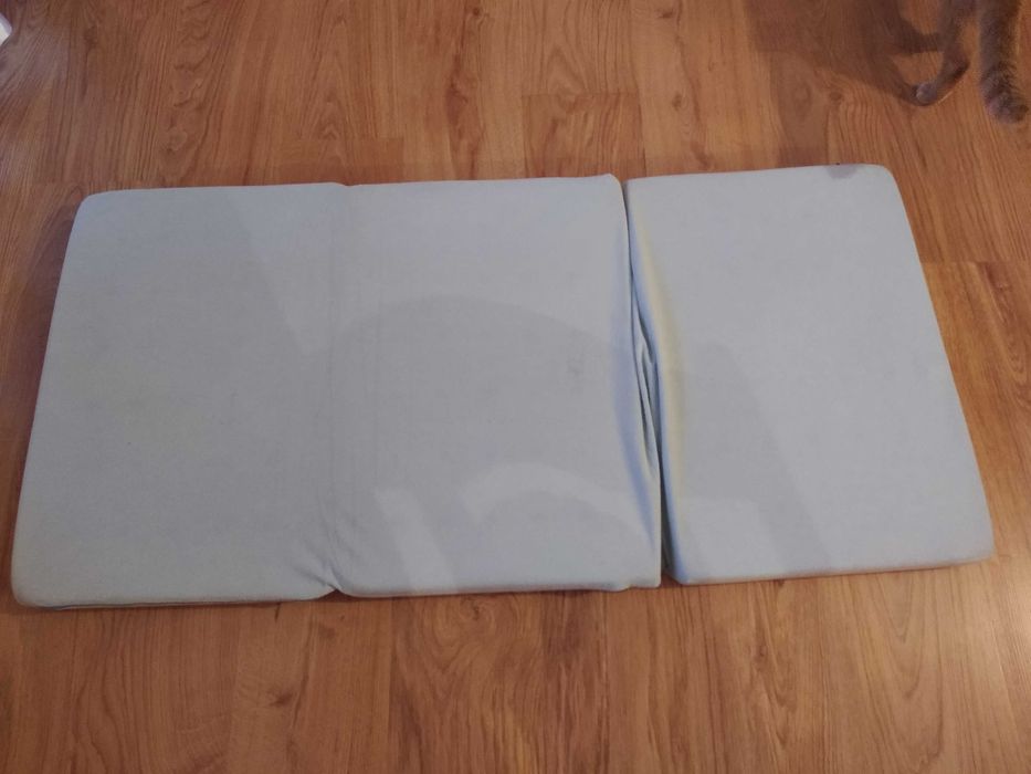 Materac do łóżeczka turystycznego