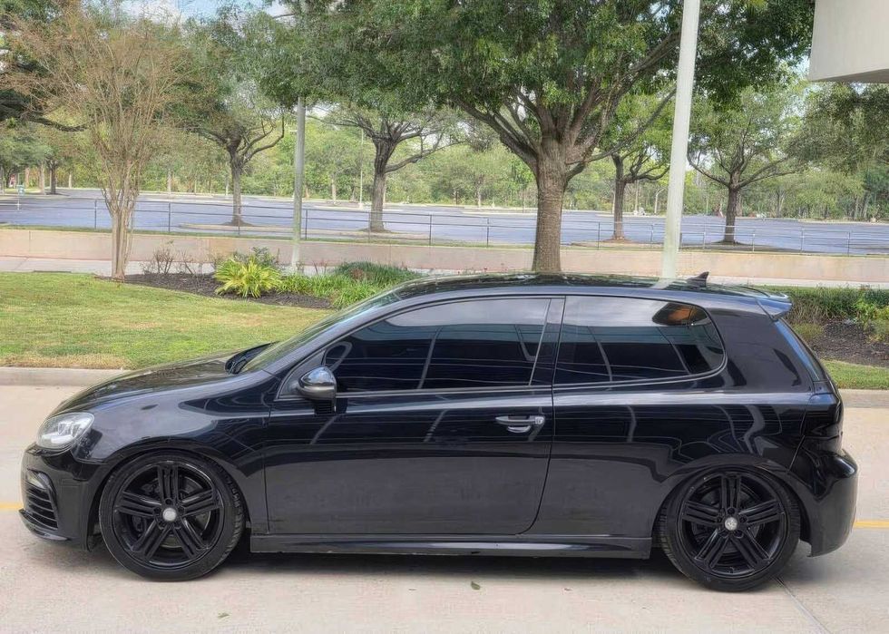 Volkswagen Golf R      2013