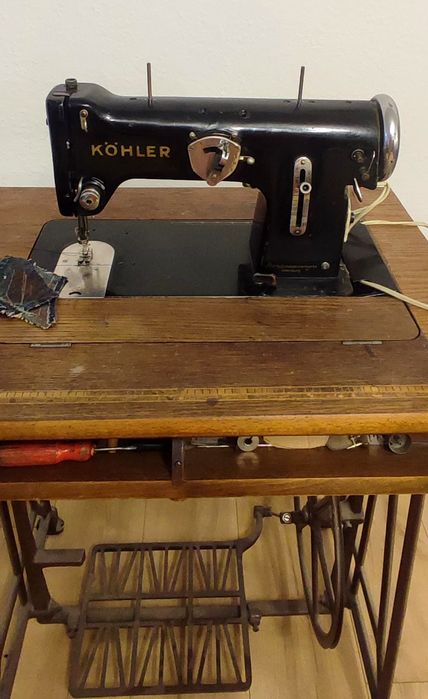 Maszyna do szycia kohler stół