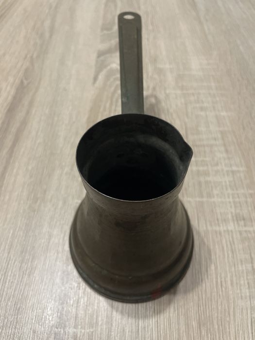 Ozdobny tygielek do kawy