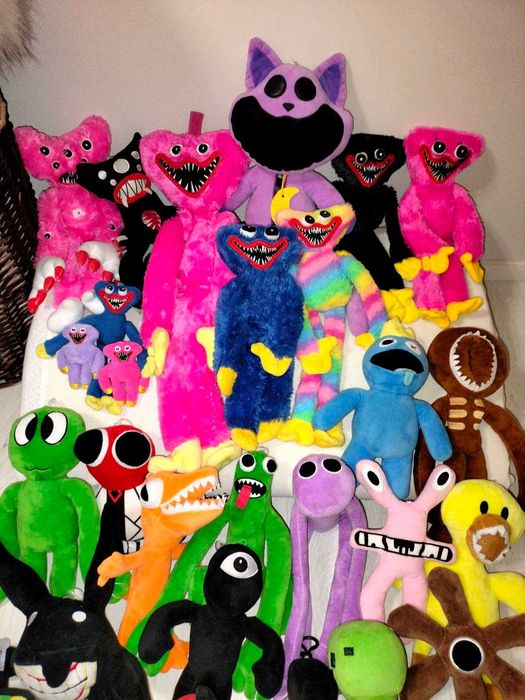 М'які іграшки Minecraft,Squid game,Five night at Freddy's та інші