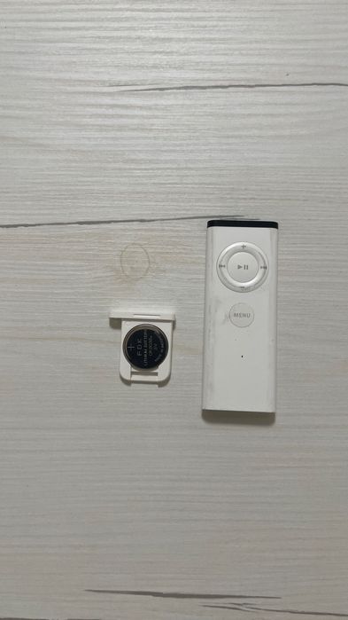 Apple Remote A1156 (requires battery replacement) – original Apple64551541569155120