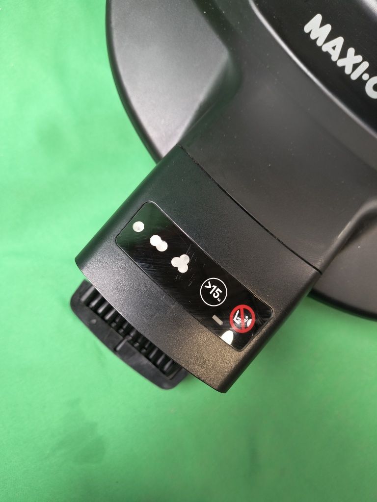 Baza familyfix 3 Maxi Cosi  ISOFIX I-SIZE DO ROCK PEBBLE PRO I-SIZ