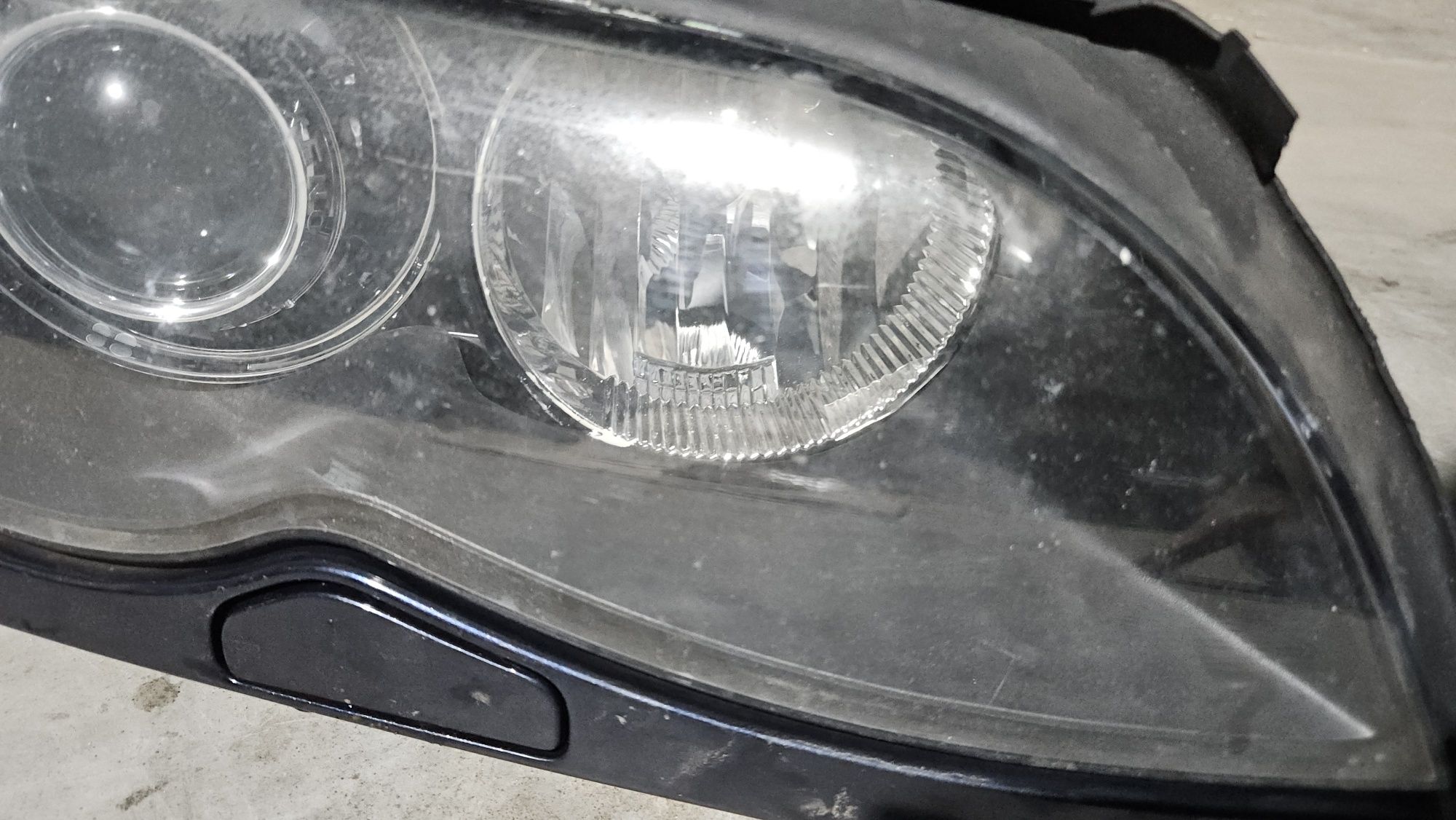 Lampa prawa BMW E46 xenon polift sedan spryskiwacz lampa przednia przó