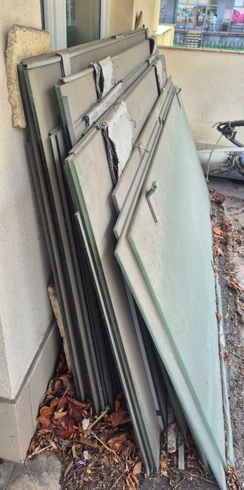 Drzwi i szyby szklane