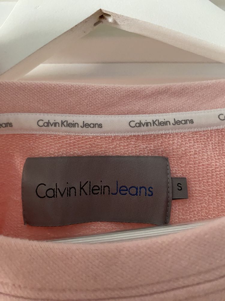 Bluza bawełniana Calvin Klein limitowana różowa XS S