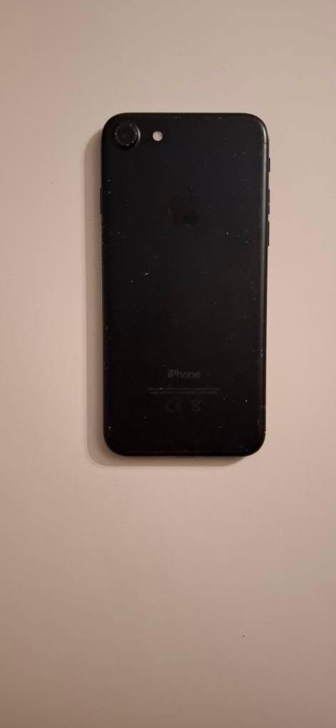 Iphone 7  usado.