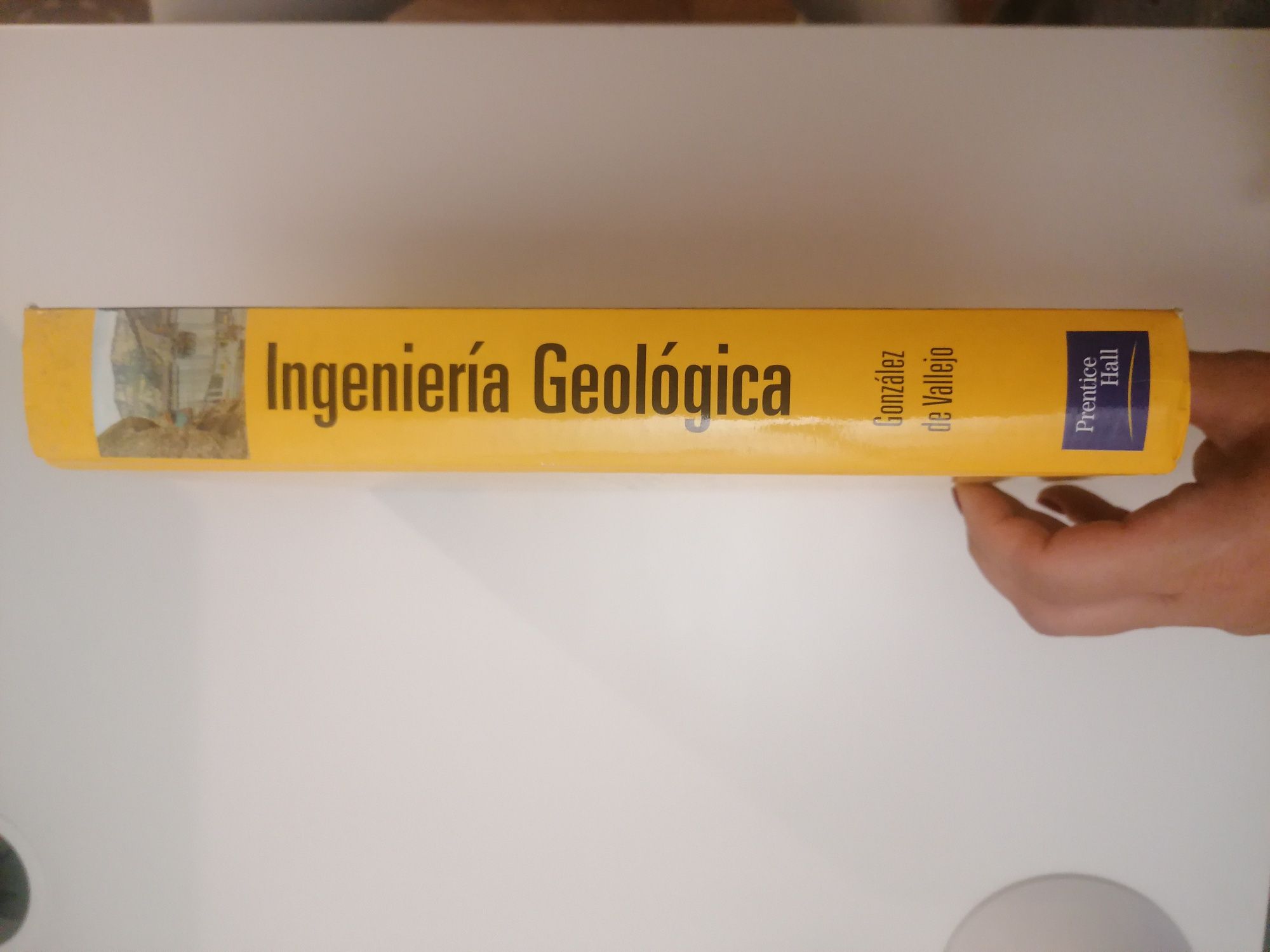 Livro Ingeniería geologíca