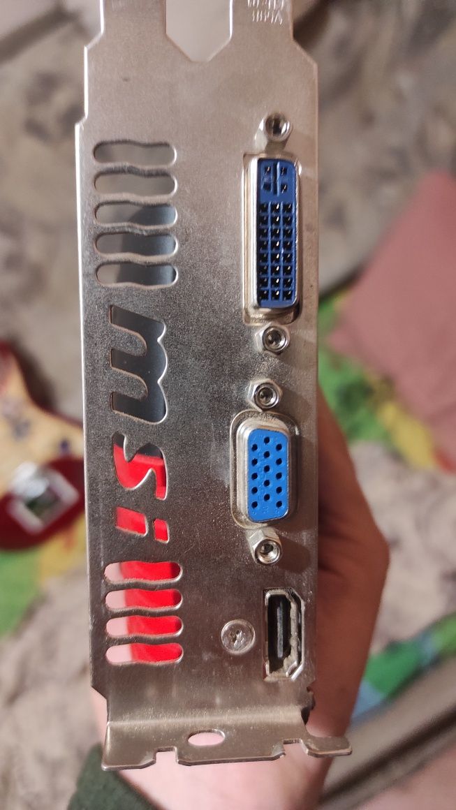 Видеокарта msi N450 gts