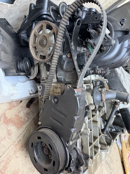 Мотор 1,6 mpi  для авто (Volkswagen,Skoda)