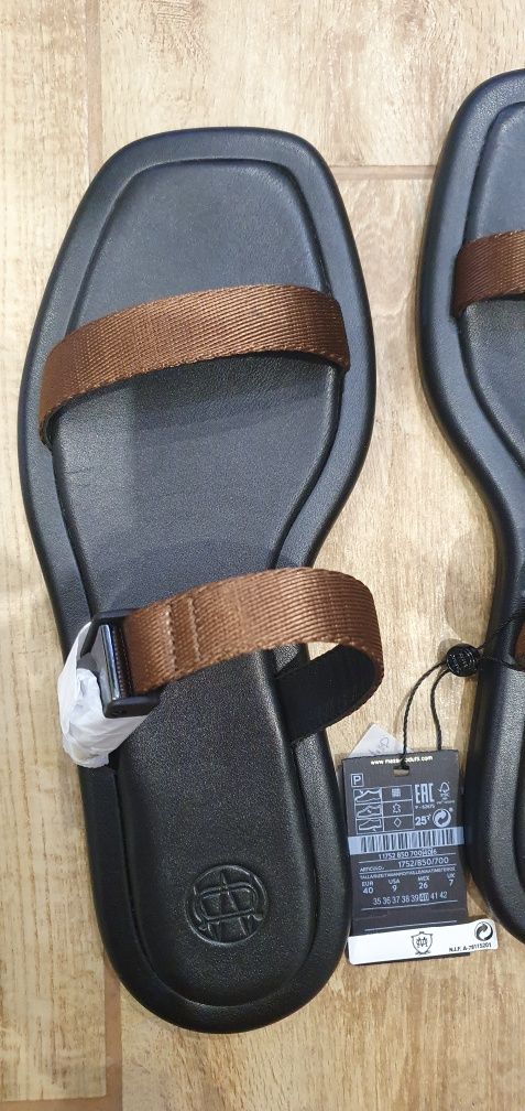 Сандалии Massimo Dutti 40-41 р.