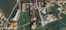 Terreno em Lourinhã e Atalaia de 664,00 m2