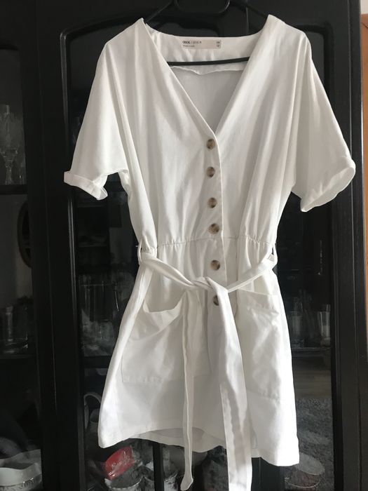 Biały kombinezon ASOS r. M