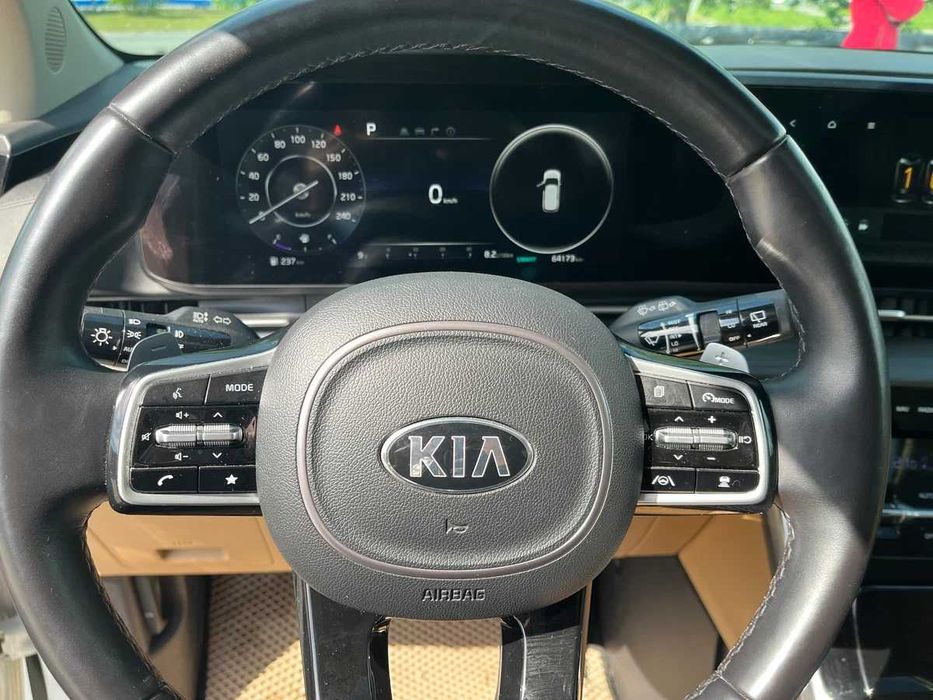 2021  Kia Carnival 2.2 9 місна  дизель максимальна компл