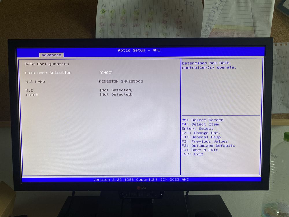 Komputer Intel i7 13700, 16GB RAM, 500GB NVME