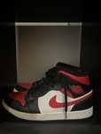 Air Jordan 1 Mid "Bred Toe"