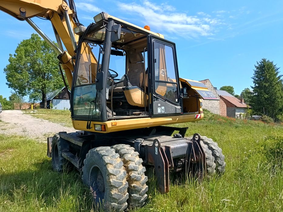 Koparka kołowa  CATM315