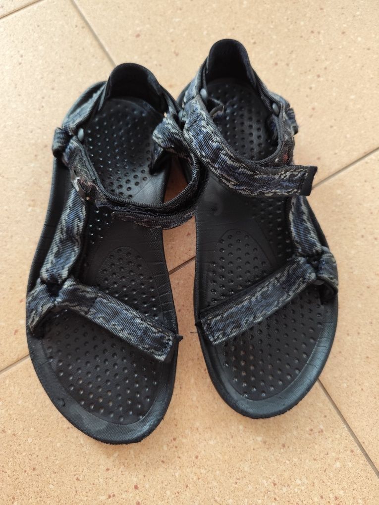Sandały Teva 40-41