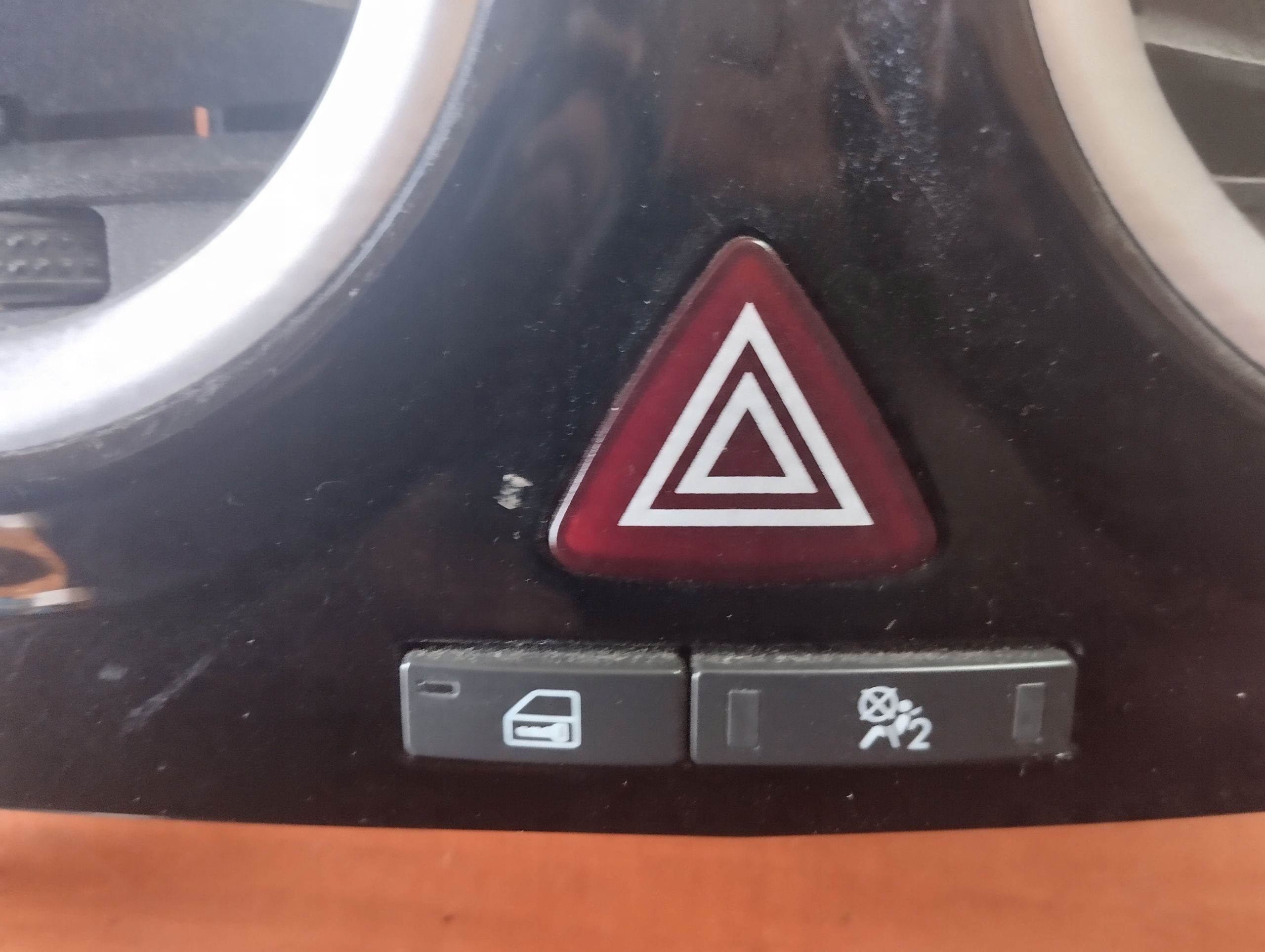 Panel środkowy Konsoli Kratki Nawiewu wyświetlacz Opel Corsa d