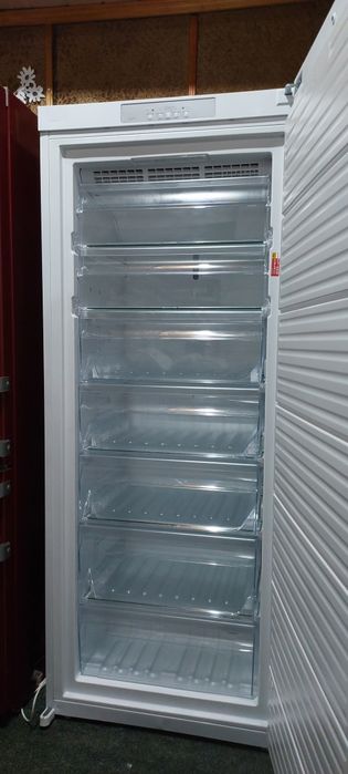 Морозильна камера з Німеччини, Privileg R2MHD620