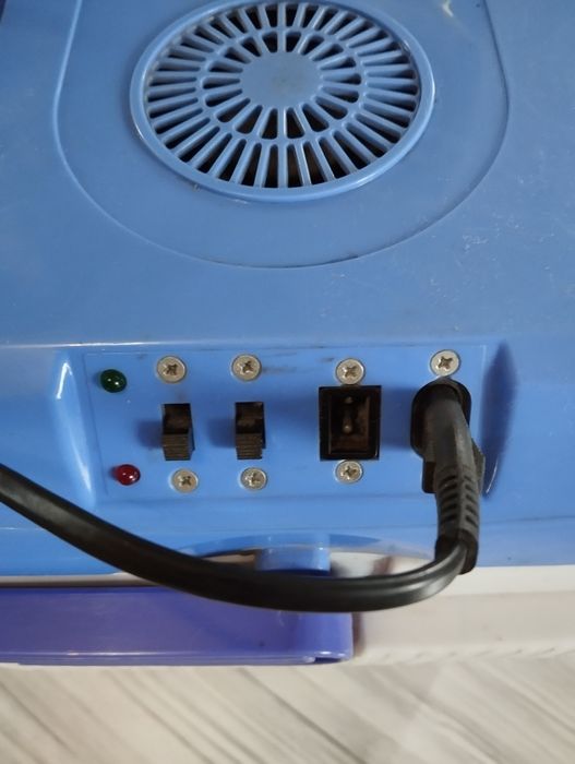 Lodówka turystyczna ,przenośna